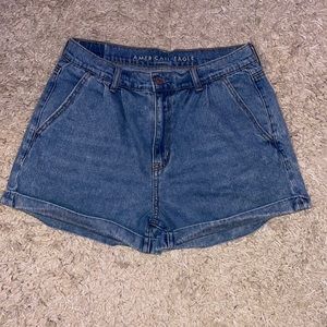 American Eagle Mom Shorts size 6